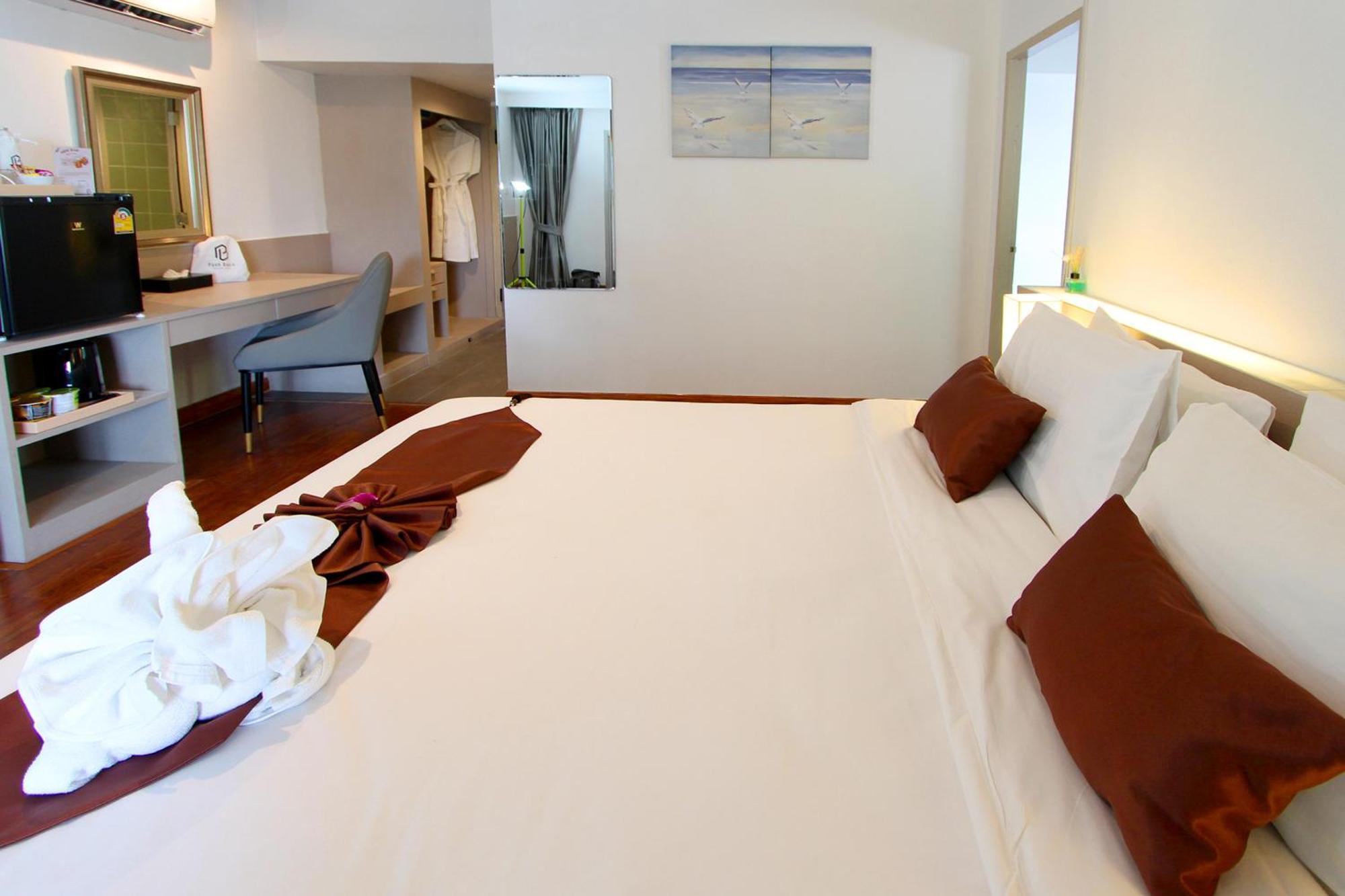 Pooh Beach Resort & Spa Bãi biển Jomtien Ngoại thất bức ảnh