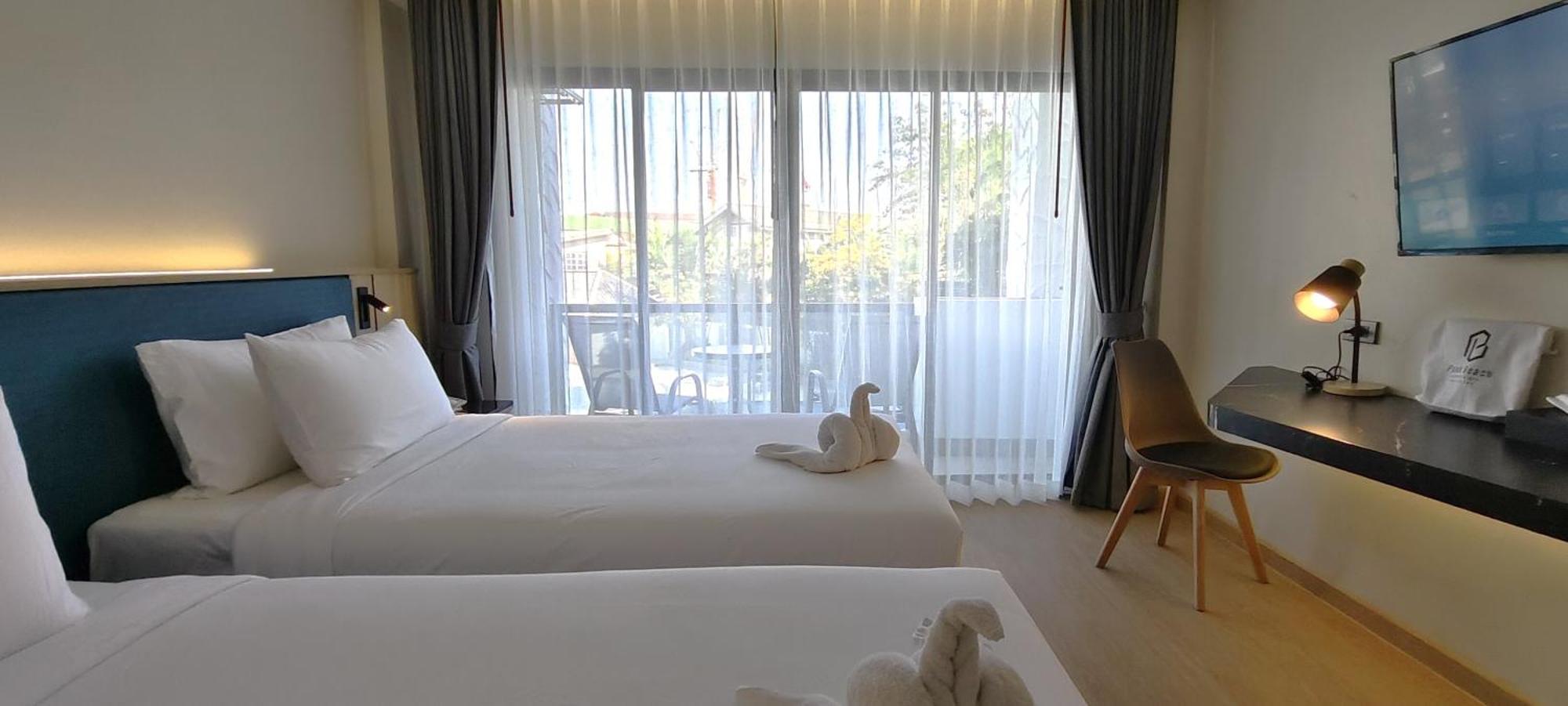Pooh Beach Resort & Spa Bãi biển Jomtien Ngoại thất bức ảnh